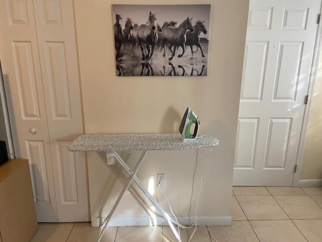Private Room Near Miami Airport - Free Parking - 01 外观 照片